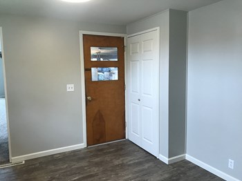 1609 Ashley Ave. 3 Beds House for Rent - Photo Gallery 6