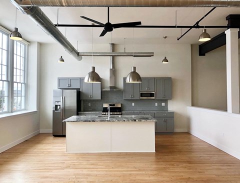 239 North Main Street 2 Beds Apartment for Rent