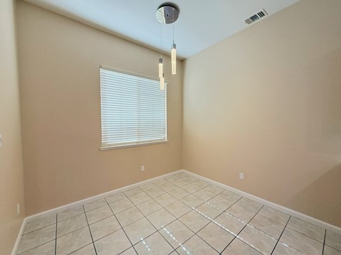 405 Hearst Dr. 4 Beds Apartment for Rent