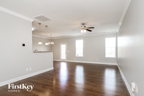 1643 Ashmead Lane 4 Beds Apartment for Rent