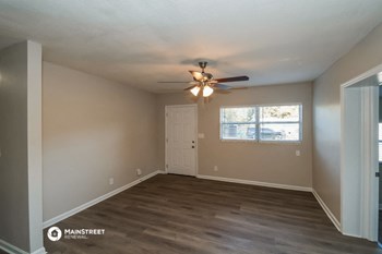 334 WILDWOOD LN 5 Beds House for Rent - Photo Gallery 3