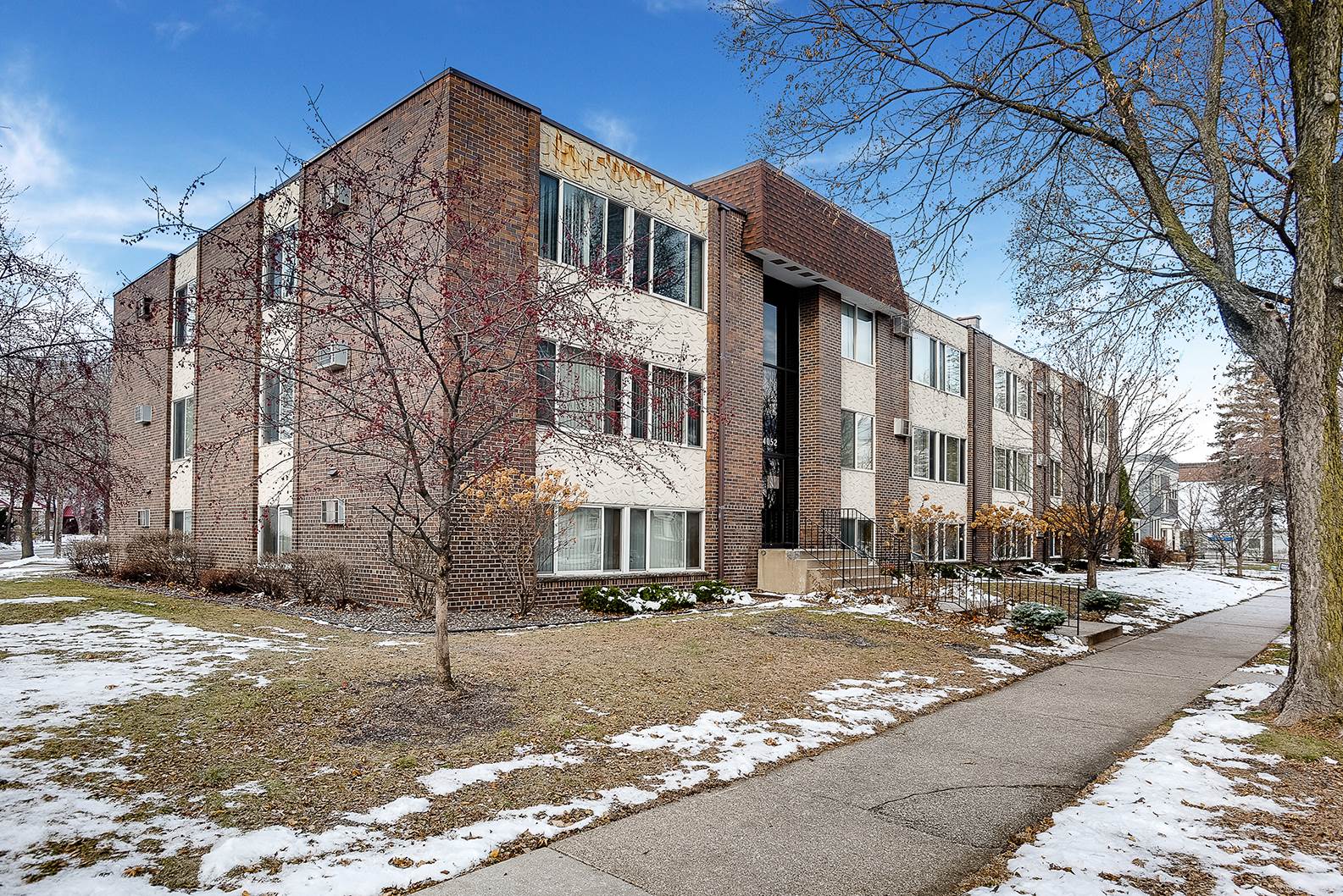 4052 Minnehaha Avenue Rentals Minneapolis Mn Rentcafe