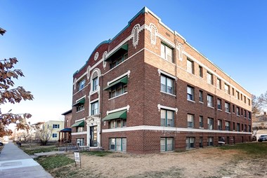 3325 Nicollet Ave. S. 1-2 Beds Apartment for Rent Photo Gallery 1