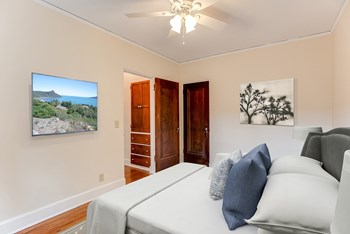 2885 James Ave. S. 1 Bed Apartment for Rent - Photo Gallery 2