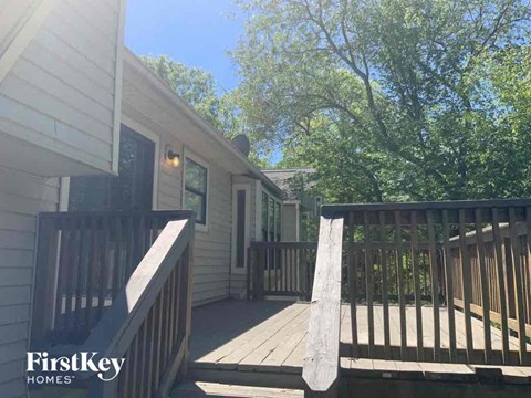 2369 Tapanzee Lane Studio House for Rent - Photo Gallery 15