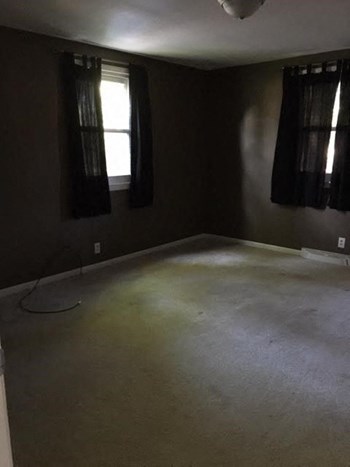 6439 South Bend Dr 3 Beds House for Rent - Photo Gallery 2
