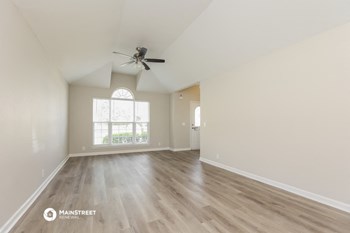 5148 BROOKSTONE CT 4 Beds House for Rent - Photo Gallery 4