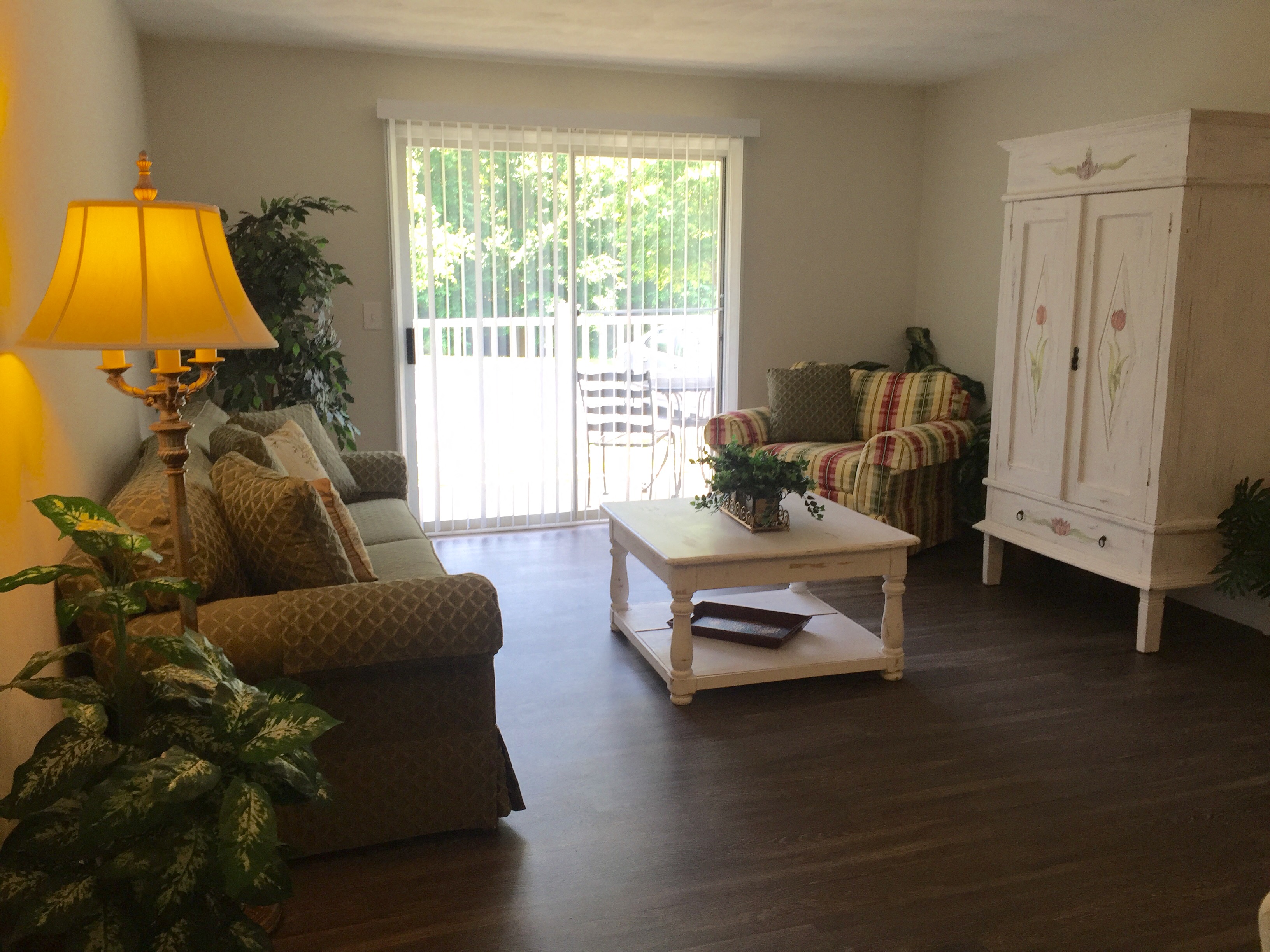 Beachwood Park Apartments And Townhomes Apartments In Raleigh Nc