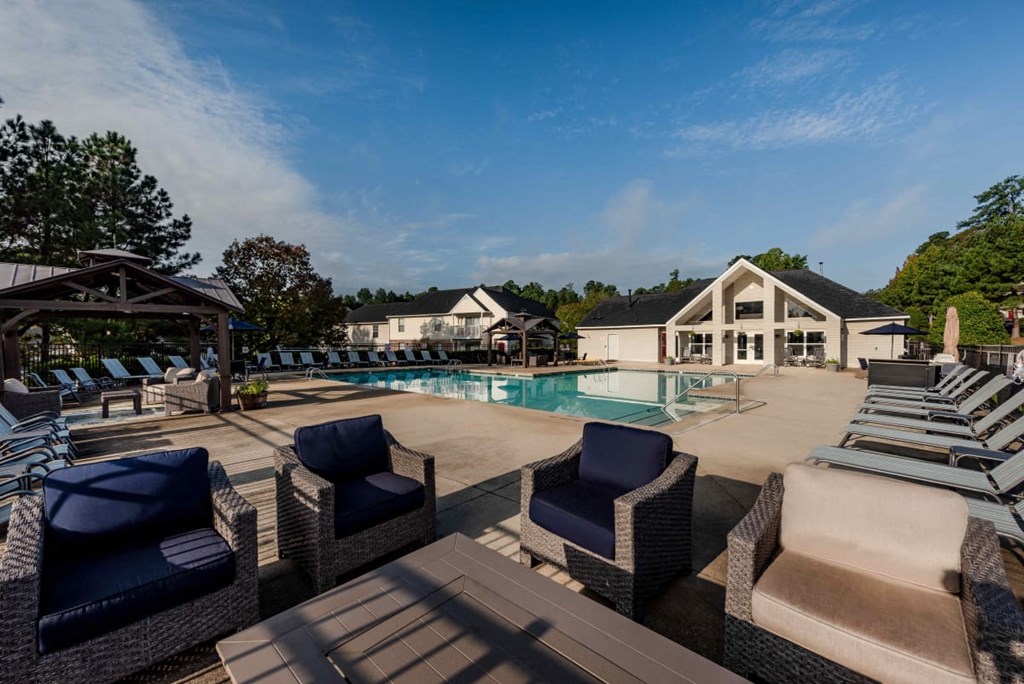 Swimming pool with lounge area