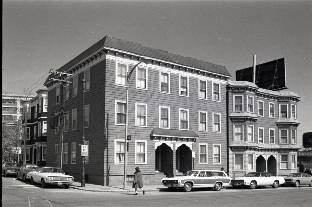 Cambridge Street Apartments