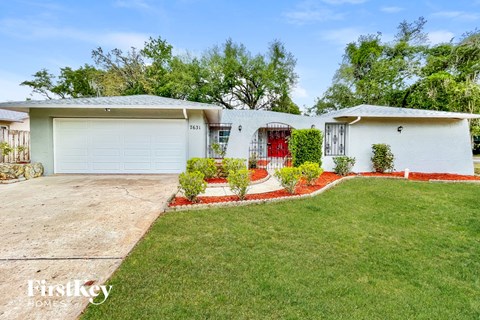 7631 TALL TREE COURT 4 Beds Apartment for Rent