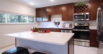 3006 Paddock Road #016C 1-2 Beds Apartment for Rent - Photo Gallery 4