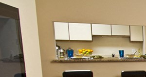 Living area 1414 N 108th St 1-2 Beds Apartment for Rent - Photo Gallery 2