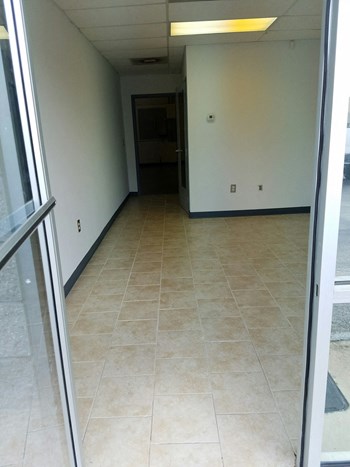 6801 University Blvd Studio Apartment for Rent - Photo Gallery 5