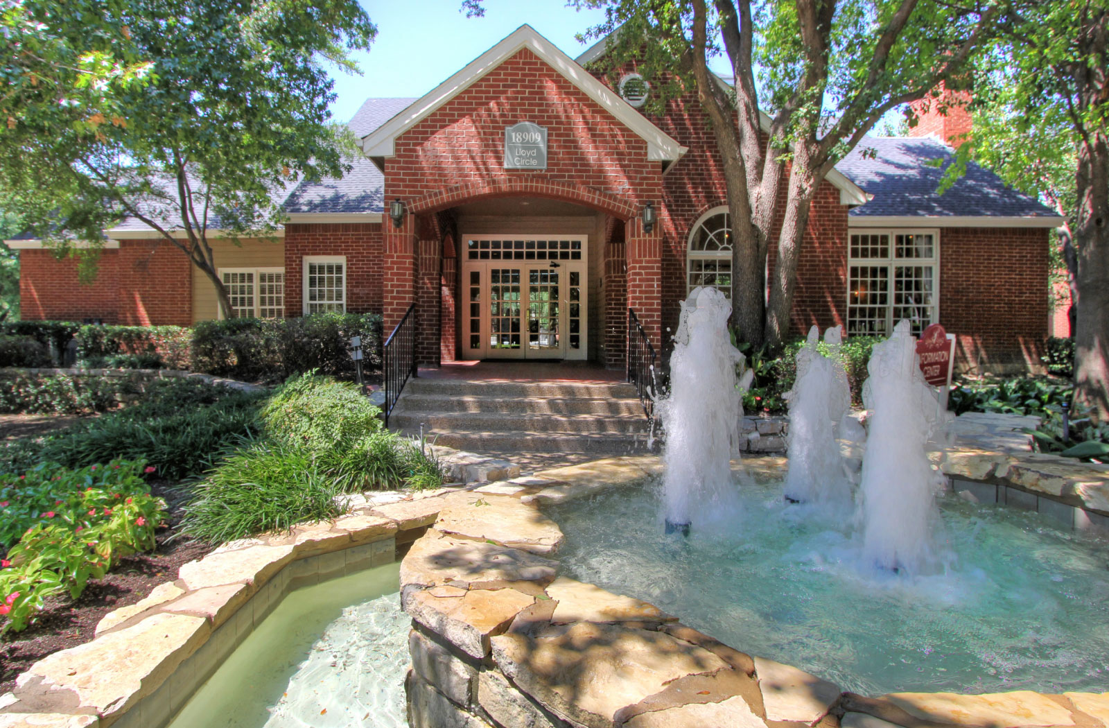 Preston Village Apartments Apartments in Dallas, TX