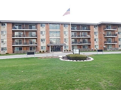 2234 S. Goebbert Rd #420 1 Apartment for Rent