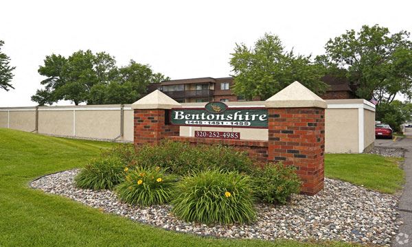 Bentonshire sign - Photo Gallery 1