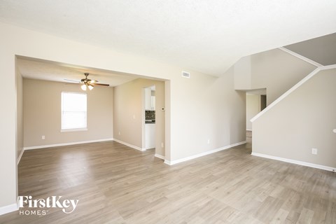 3346 Crestwell Drive 3 Beds Apartment for Rent