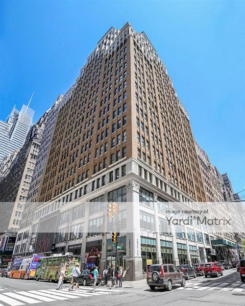 Storage Units for Rent available at 520 8Th Avenue, New York, NY 10018