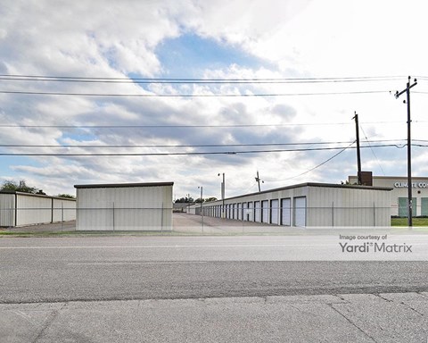 Storage Units for Rent available at 1401 West Duranta Avenue, Alamo, TX 78516
