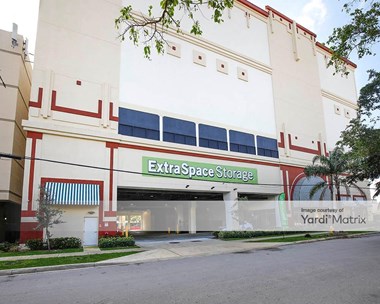 Storage Units for Rent available at 2500 SW 28Th Lane, Miami, FL 33133 - Photo Gallery 1