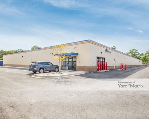 Storage Units for Rent available at 2201 Beaumont Drive, Savannah, GA 31406