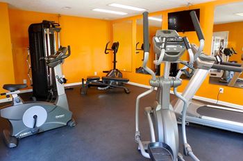 fitness center at apartments in South St. Louis