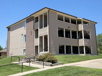 pet friendly apartments in Coralville IA