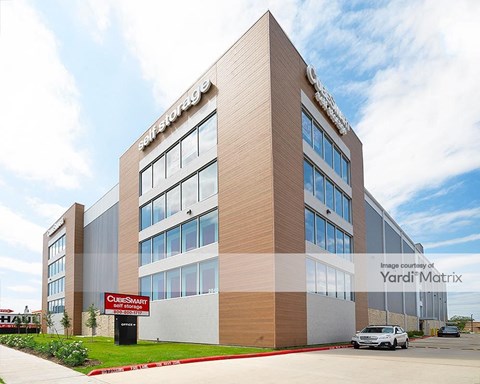 Storage Units for Rent available at 2840 West Sam Houston Pkwy South, Houston, TX 77042