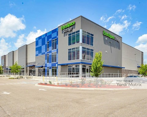 Storage Units for Rent available at 4308 Williams Blvd, Kenner, LA 70065