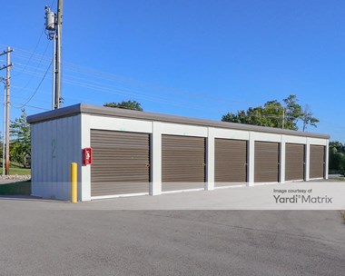 Storage Units for Rent available at 5223 Grant Line Road, New Albany, IN 47150 Photo Gallery 1