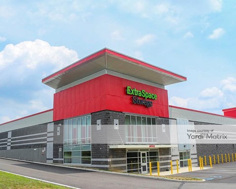 Storage Units for Rent available at 2901 Grant Avenue, Philadelphia, PA 19114