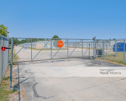 Storage Units for Rent available at 14210 Longstreet Road, Willis, TX 77318