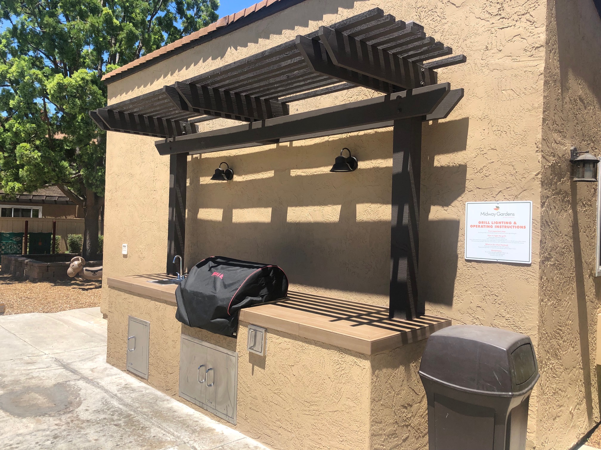 The Community BBQ at Midway Gardens Apartments