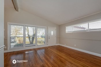 244 DEANE CT 3 Beds House for Rent - Photo Gallery 5