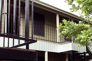 2207 South 5th Studio-2 Beds Apartment for Rent - Photo Gallery 2