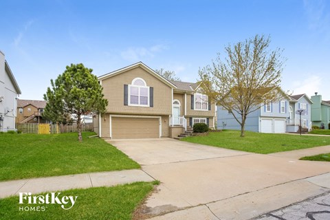 this home has been updated and is ready to move in
