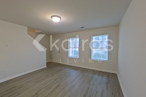 228 Fox Chase Way 4 Beds Apartment for Rent