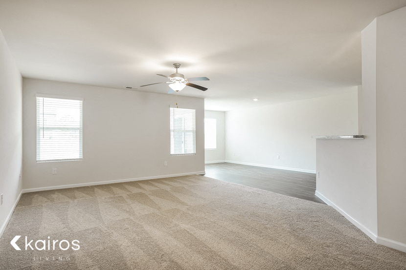 67 W Luminous Way 3 Beds Apartment for Rent