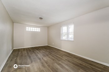 533 FORD DR 3 Beds House for Rent - Photo Gallery 4