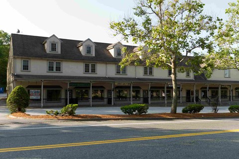 the building in which the hotel is located