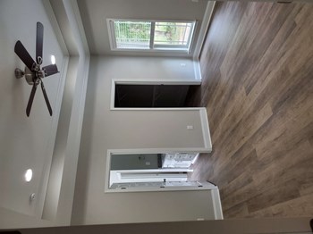 106 Marlow Lane 4 Beds House for Rent - Photo Gallery 2