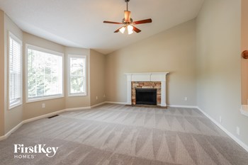 167 Roman Drive 3 Beds House for Rent - Photo Gallery 2
