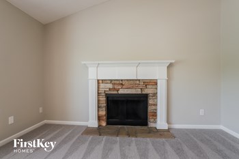 167 Roman Drive 3 Beds House for Rent - Photo Gallery 3