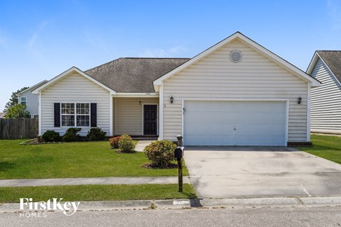 7685 Eagle Lake Road 3 Beds Apartment for Rent