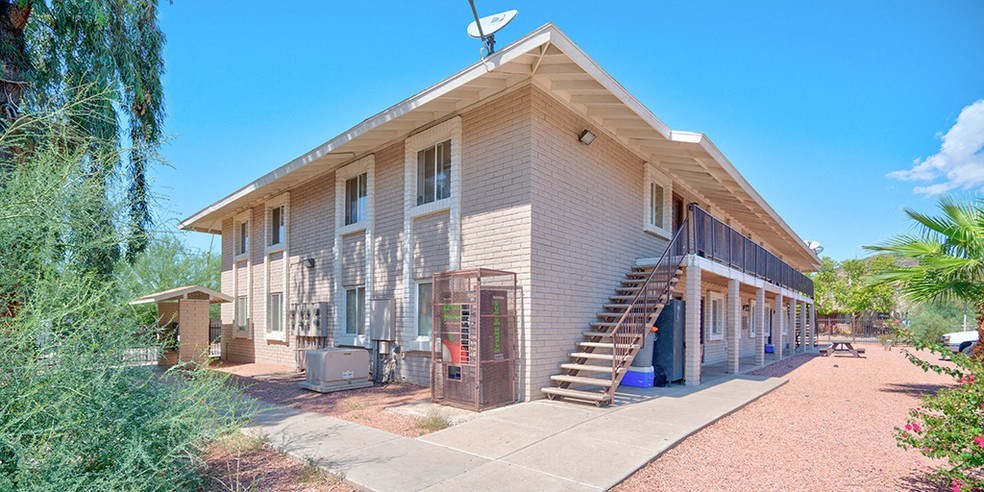 9645 N 11th Ave.
