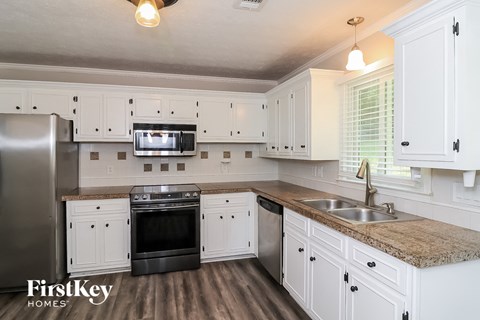 5872 Covered Wagon Trail 3 Beds Apartment for Rent