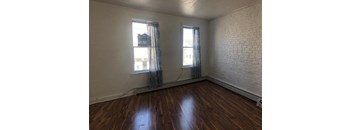 1 Bedroom, 1 Bathroom