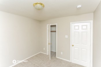 3353 STONEWAY DR 3 Beds House for Rent - Photo Gallery 14