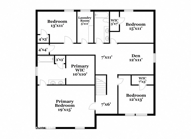 floor plan of the second floor of a house with bedrooms and baths